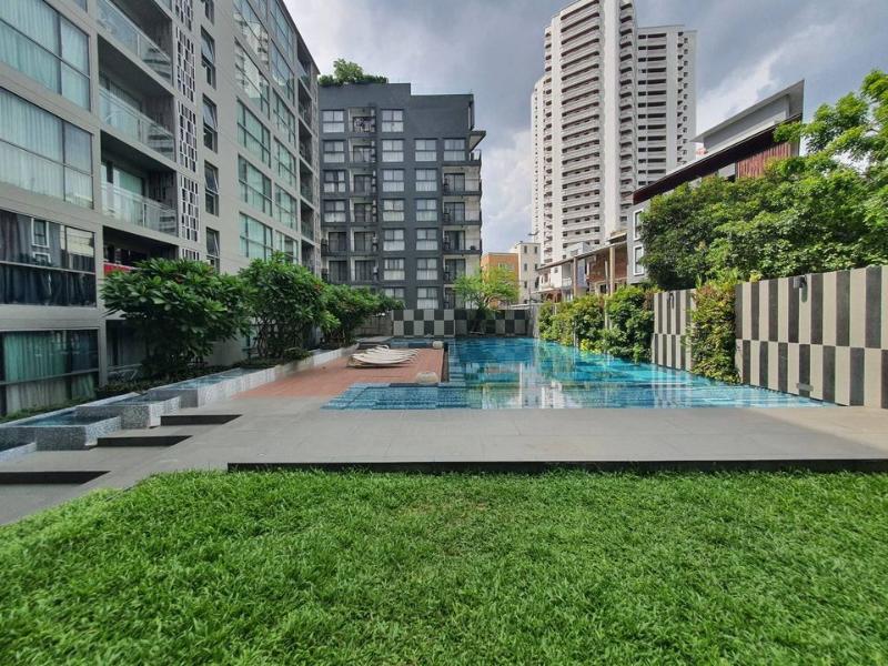 For RentCondoSukhumvit, Asoke, Thonglor : For Rent Via Botani 1 Bedroom 1 Bathroom 50 sqm