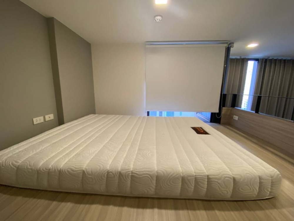 For RentCondoRama9, Petchburi, RCA : Vacant room 24 December 2024!! Condo for rent Chewathai Residence Asoke Size 36sqm (1Bedroom/1Bathroom) at a price of 20,000 baht/month.