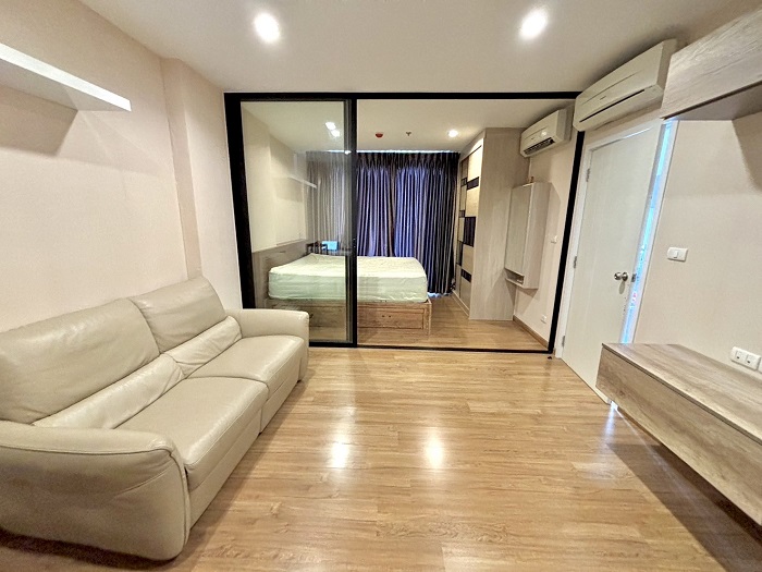 For SaleCondoBang Sue, Wong Sawang, Tao Pun : 🎨 Very cheap room!! 1 bedroom, 14th floor, Building A, only 2.80 million baht!! // Condo The Tree Interchange near MRT Bang Pho, next to Gateway Bang Sue shopping mall // 065 356 2745 The Toy 🎨