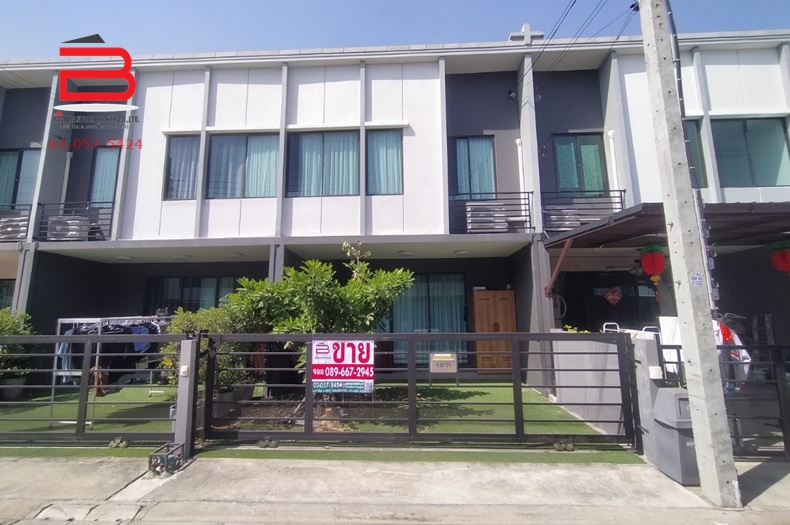 For SaleTownhouseChaengwatana, Muangthong : Townhouse, Pleno Chaiyaphruek-Chaengwattana project, area 17.5 sq m., Highway No. 345, Pak Kret District, Nonthaburi Province.