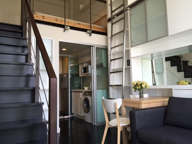 For RentCondoSukhumvit, Asoke, Thonglor : Ideo Morph Sukhumvit 38, Ideo Morph Sukhumvit 38 condo for rent well price!! spaious room studio 1bathroom 35sqm.