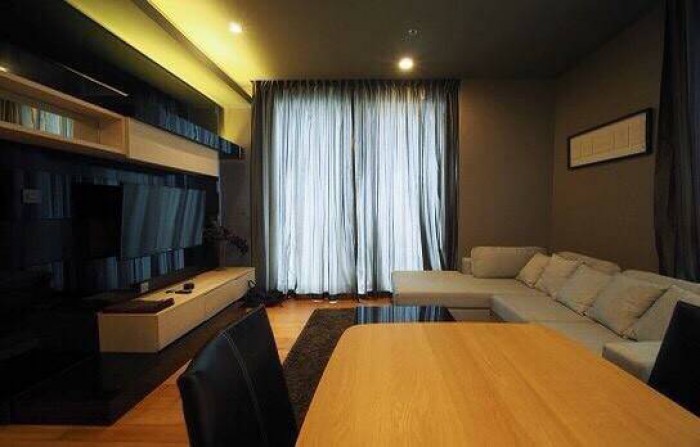 For RentCondoSukhumvit, Asoke, Thonglor : Quattro Thonglor, 86sqm spacious, corner unit Two Bedrooms Condo for Rent at Quattro Thonglor