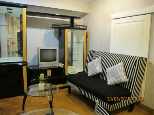 ขายคอนโดราชเทวี พญาไท : Patumwan Resort, 48sqm Well priced, Convenient Two Bedrooms Flat for rent at Patumwan Resort