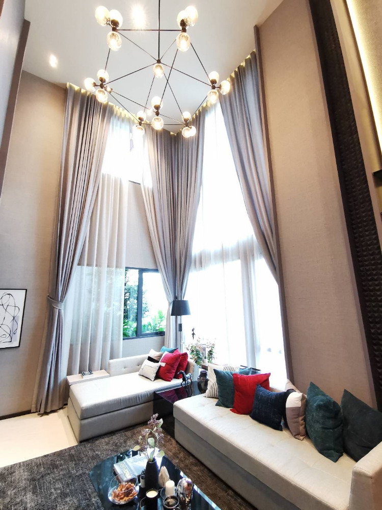 ขายอ่อนนุช อุดมสุข : Classe Sukhumvit 77: 40 sqwah 259 sqm. 3bed 4bath show house Fully Furnished 27,900,000 Am: 0656199198