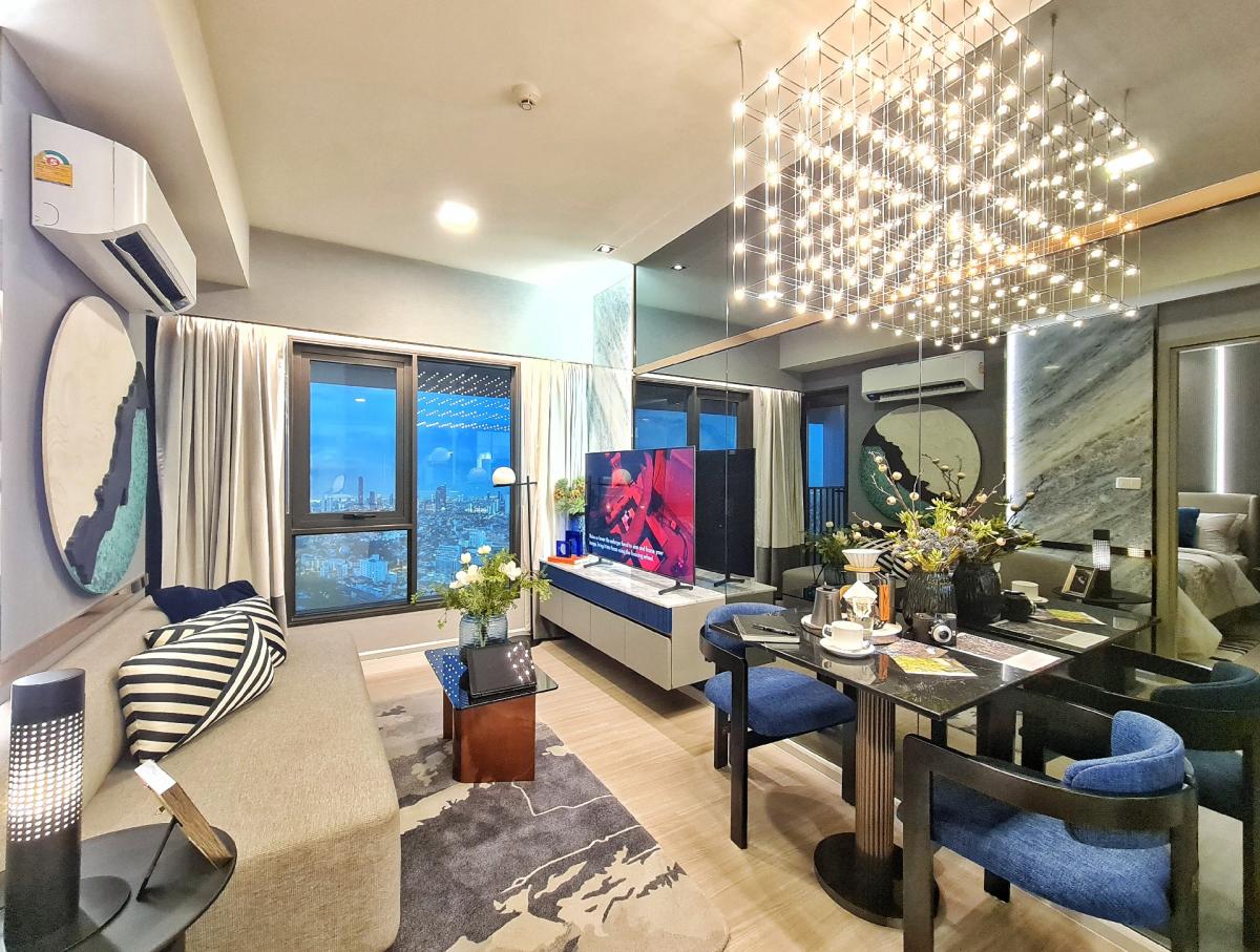 Sale DownCondoWongwianyai, Charoennakor : Selling a Quintara Condo down BTS Potimit -1 bedroom with a view of the icon Siam and beautiful city views.