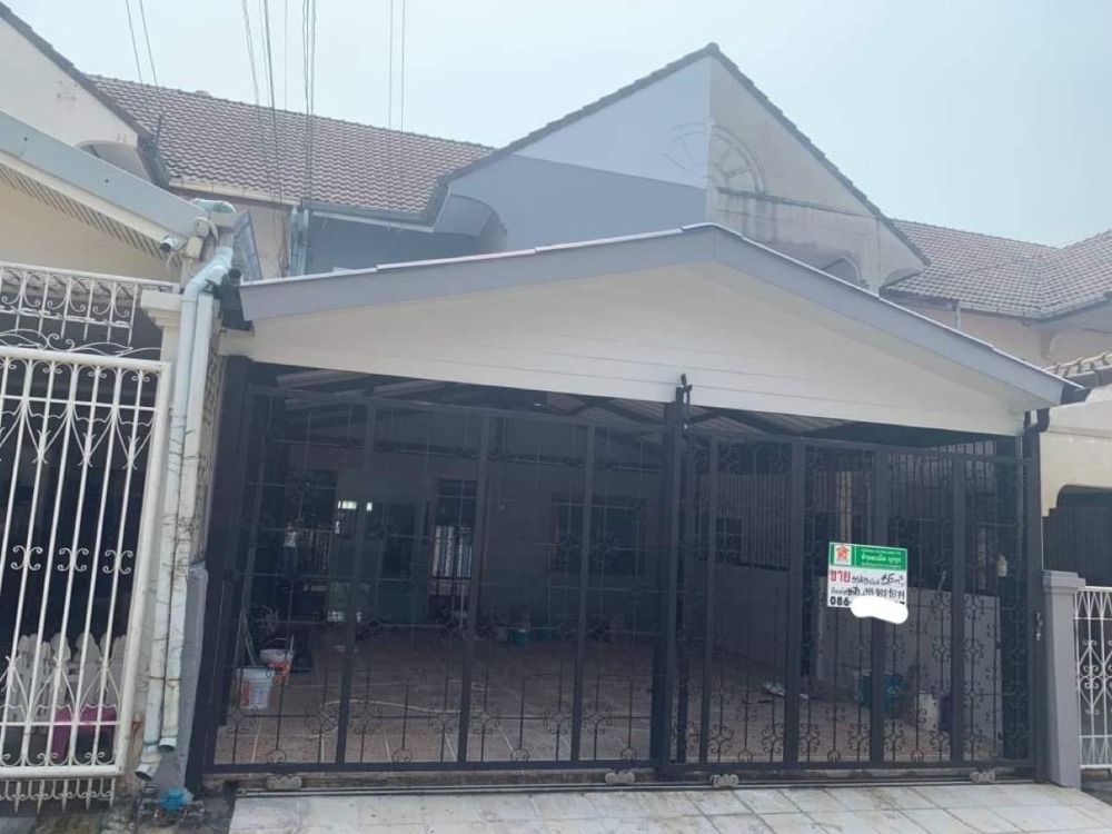 For SaleTownhouseVipawadee, Don Mueang, Lak Si : Cheap sale, 2-storey townhouse, area 35 sq m. Piphon Phong Village 2, Vibhavadi Rangsit Road 84, Sanam Bin Subdistrict, Don Mueang District, Bangkok Province