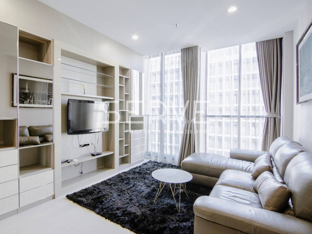 For RentCondoWitthayu, Chidlom, Langsuan, Ploenchit : 🔥70K🔥 - Corner Unit 2 Bed 2 Bath Modern Style Condo in the center of Ploenchit Next to BTS Phloen Chit at Noble Ploenchit Condo / For Rent