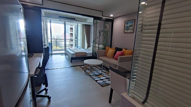 For RentCondoWitthayu, Chidlom, Langsuan, Ploenchit : For Sale The Rajdamri 1 Bed 22,000