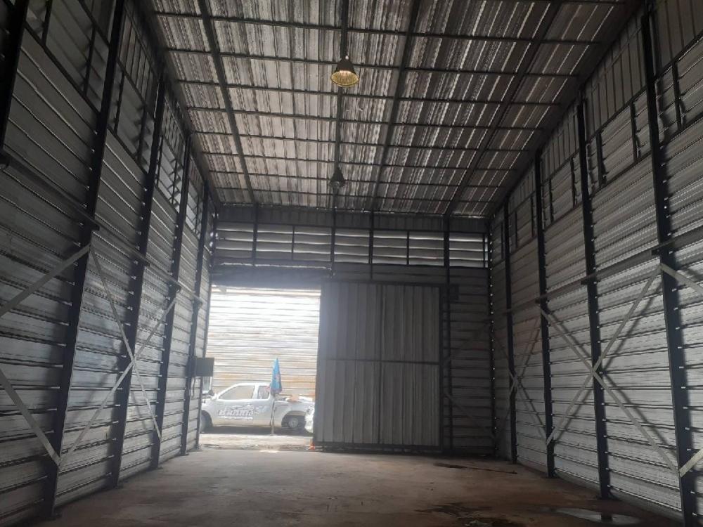 For RentWarehouseKaset Nawamin,Ladplakao : Warehouse and storefront for rent with HOME OFFICE, Lat Phrao, Chatuchak 24,000/month