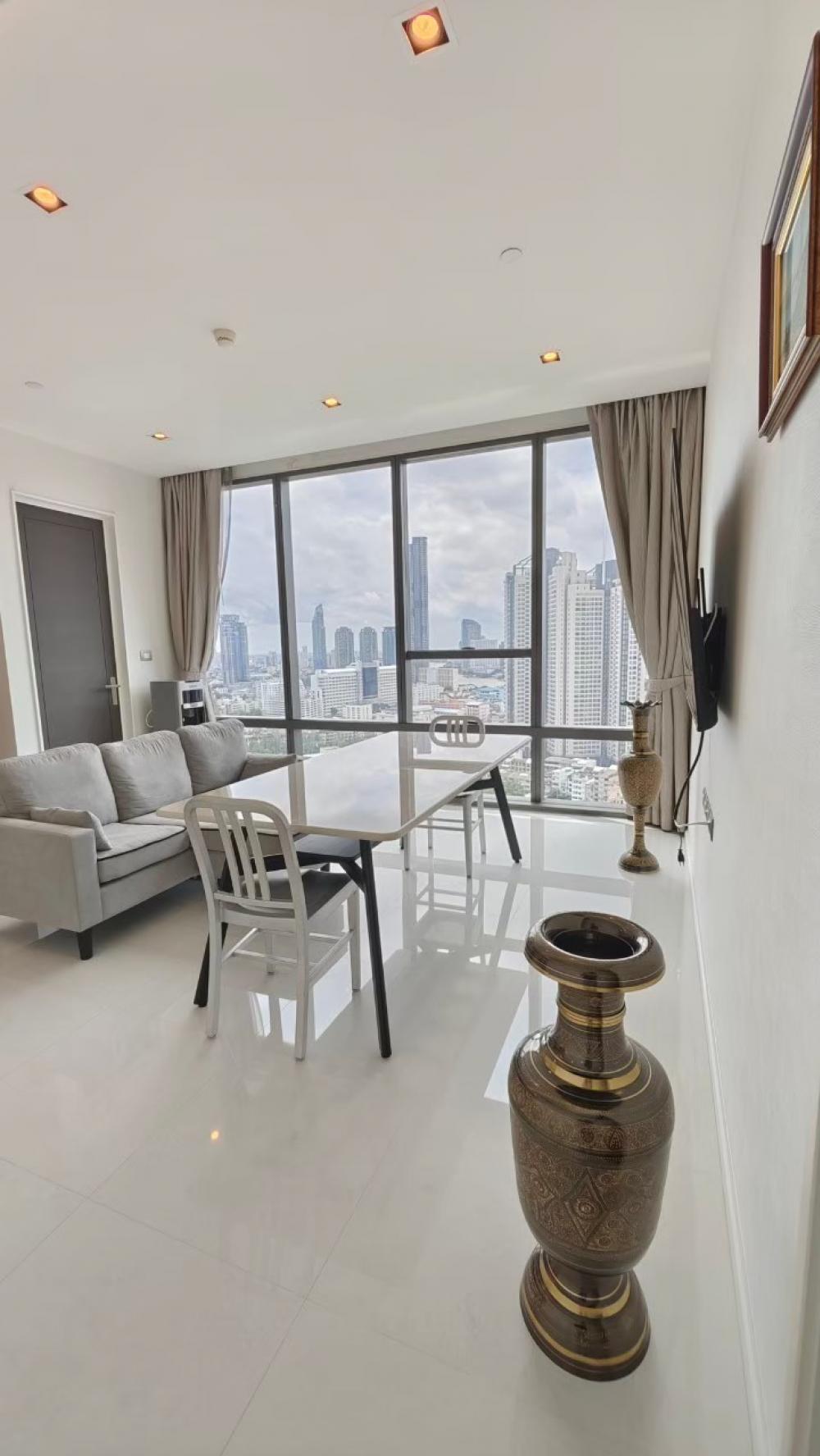 ขายคอนโดวงเวียนใหญ่ เจริญนคร : ขายด่วน The Bangkok Sathorn condo ติด bts สุรศักดิ์และทางขึ้นด่วน ชั้น 26 68sqm ราคาพิเศษเพียง 14 ลบ. 0969749364