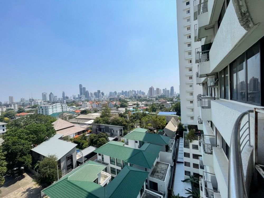 For SaleCondoSukhumvit, Asoke, Thonglor : 🔥Sell Condo Supalai Place Size 74 Sqm. Fully furnished