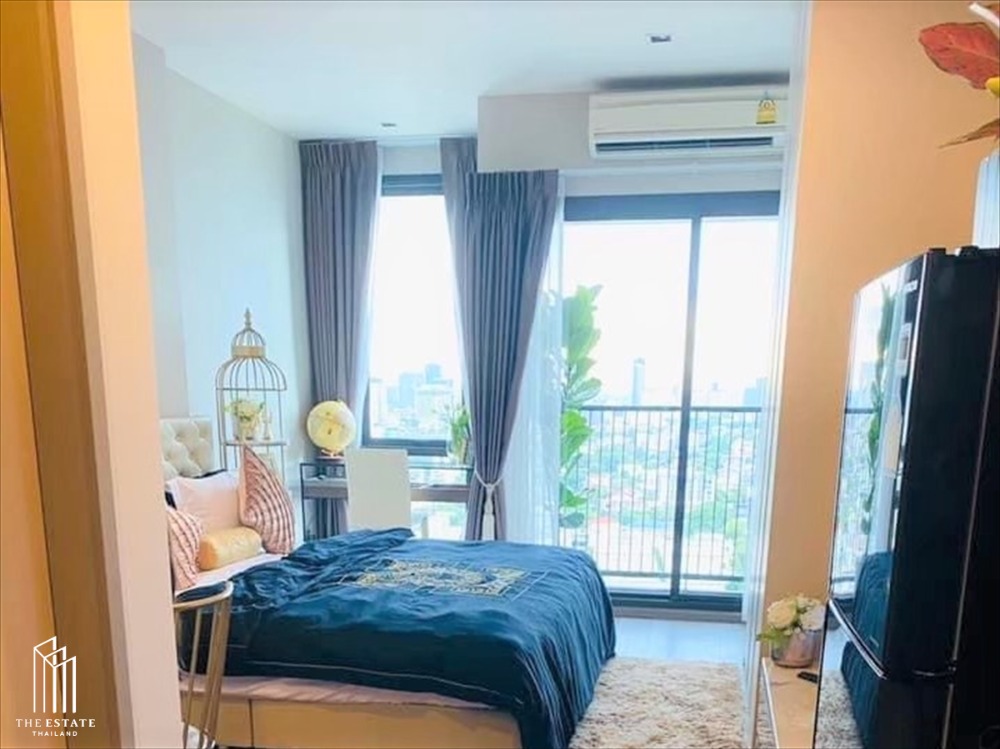 For SaleCondoLadprao, Central Ladprao : Condo for SALE *Whizdom Avenue Ratchada-Ladprao, Studio room, good size, this room is on the 20th floor, very beautiful view @4.50 MB