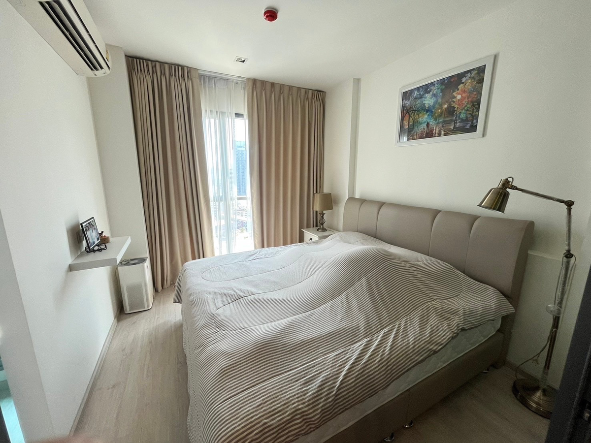 For RentCondoRatchathewi,Phayathai : Best price in Rhythm Rangnam building, beautiful room, prime location, 2 bedrooms, 2 bathrooms, 58 sq m, only 35,000