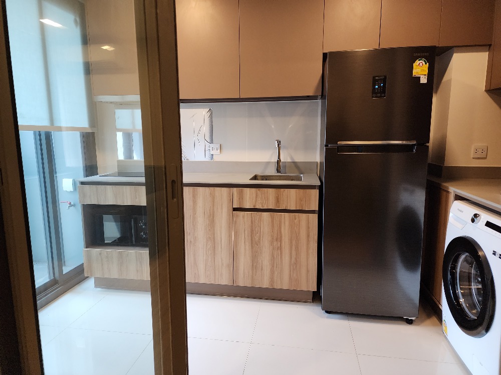 For RentCondoSukhumvit, Asoke, Thonglor : New room for rent, Taka House Ekkamai 12 project.