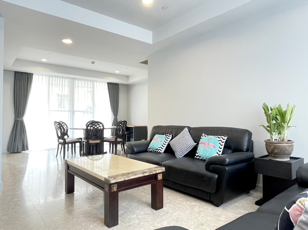 ให้เช่าคอนโดสุขุมวิท อโศก ทองหล่อ : New renovated apartment for rent at Hampton Thong Lor 10 (( Owner Post ))