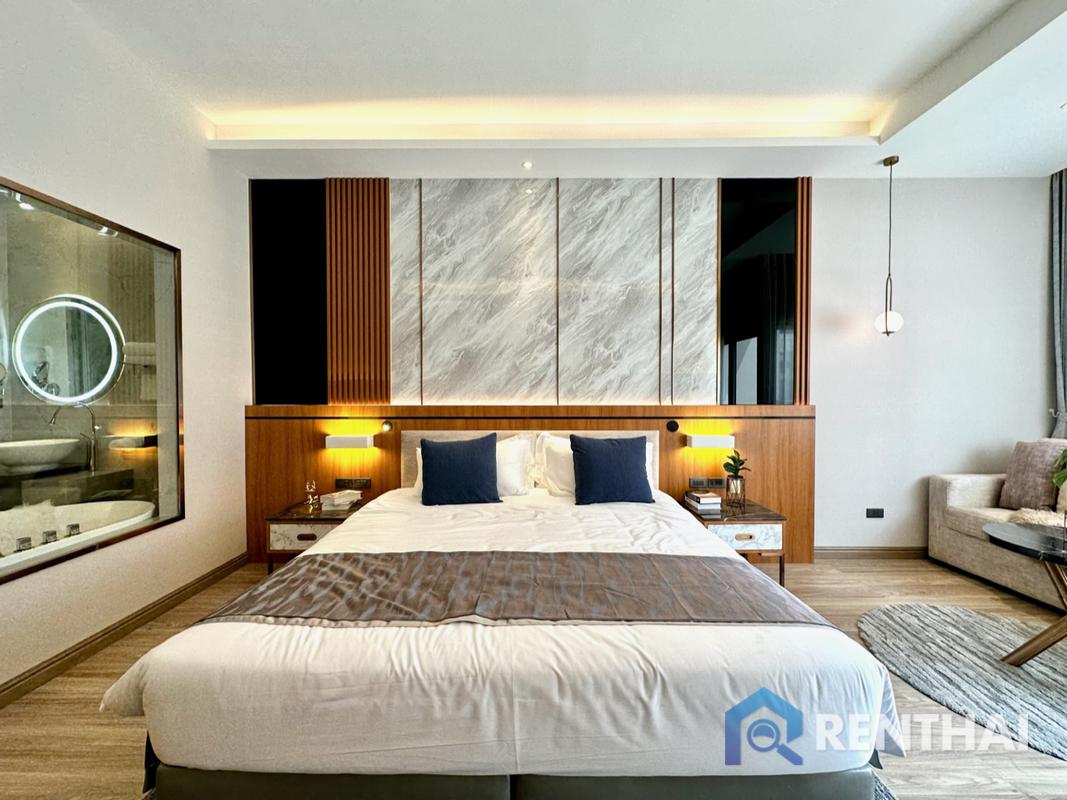 For SaleCondoPattaya, Bangsaen, Chonburi : Own a luxury condo and get passive income 6% per year with Wyndham hotel jomtien