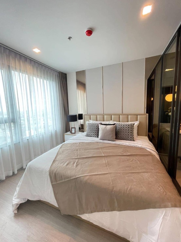 For RentCondoLadprao, Central Ladprao : For rent Life Ladprao for rent, beautiful room, high floor, good location, LH-RW1851