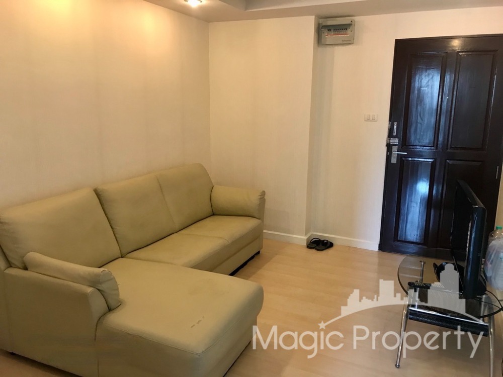 For SaleCondoOnnut, Udomsuk : 1 Bedroom Condo For Sale in Zenith Place @ Sukhumvit, Phra Khanong, Watthana, Bangkok