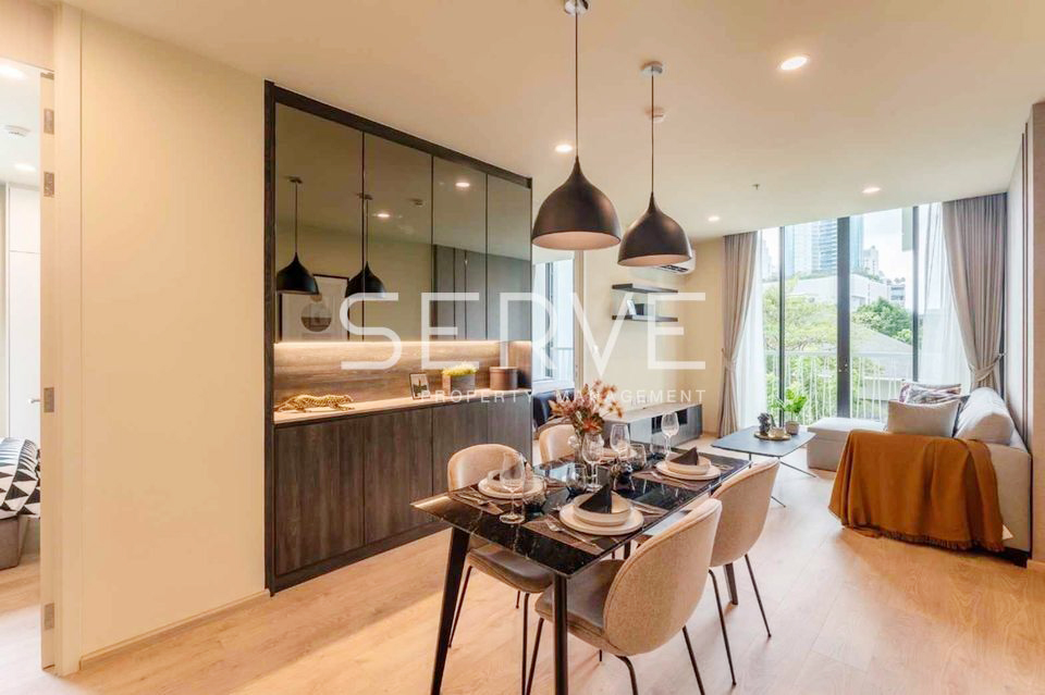 For RentCondoSukhumvit, Asoke, Thonglor : 🔥Modern Style 2 Bed Good Location Close to BTS Asok & MRT Sukhumvit 550 m. at Noble Recole Sukhumvit 19 Condo / Condo For Rent