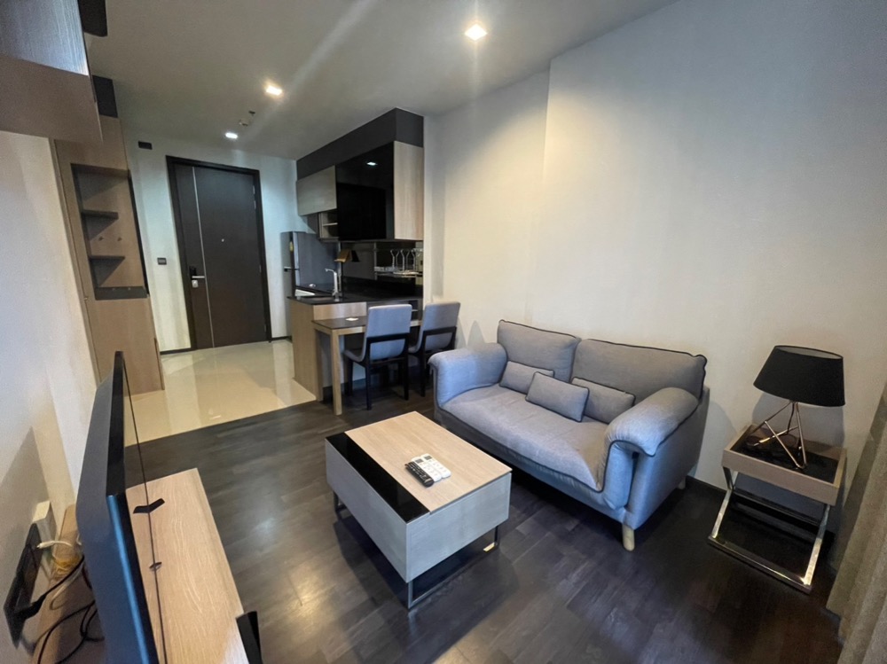 For RentCondoRama9, Petchburi, RCA : Rent a special price! The Line Asoke - Ratchada condominium, 1 bedroom, only 20,000 baht, 22nd floor, size 34.75 sq.m., near MRT Rama 9.