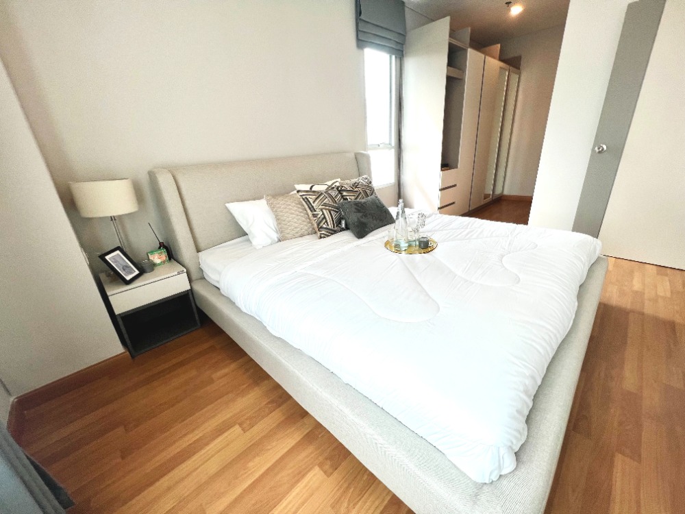 For SaleCondoBang Sue, Wong Sawang, Tao Pun : Fully furnished and ready to move in!! Condo for sale near Tao Poon BTS station, only 100 meters, Lumpini Place Tao Poon Interchange, fully furnished, ready to move in, 1 bedroom, size 32 square meters, book today and receive free privileges! Air conditio