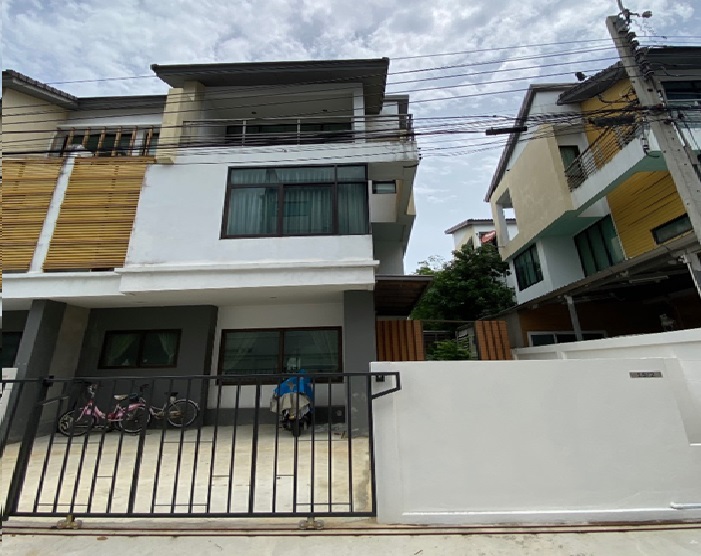 For RentTownhouseRama5, Ratchapruek, Bangkruai : For Rent for rent / 3 -story twin house, Verdeian Ratchaphruek Project / Front house, 9 meters wide / Fully Furnished / 5 air conditioners / living only Not allowing pets