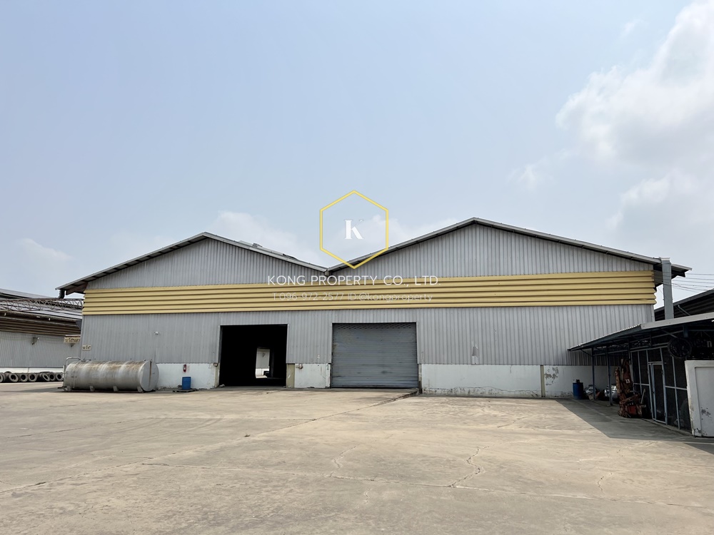 For RentWarehouseRathburana, Suksawat : Warehouse for rent in duty-free zone Along Suksawat Road Phra Samut Chedi, Samut Prakan with private pier, area 1,500-8,000 sq m.