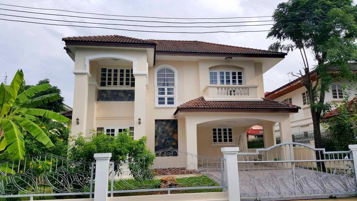 For RentHouseBang kae, Phetkasem : Single house for rent, Nantawan, Wongwaen-Pinklao, near The Mall Bang Khae