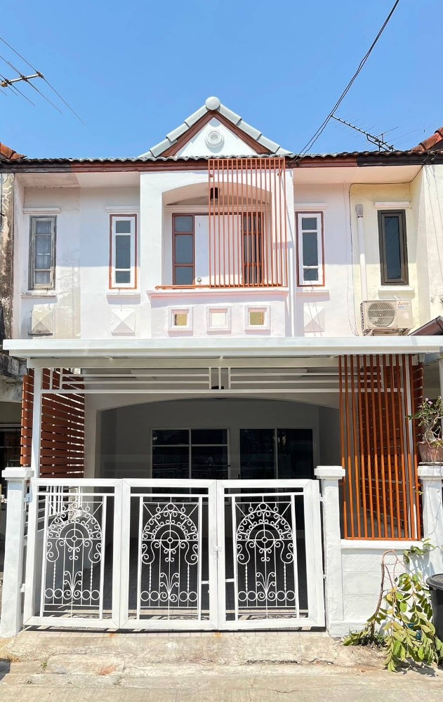 For SaleTownhouseNawamin, Ramindra : 2-storey townhouse, K.C. Village, Ram Intra 1, Hathai Rat 39, Khlong Sam Wa, Phraya Suren, Sai Mai, Watcharapol, Sukhapiban 5, Fashion Island, Safari World, newly decorated, ready to move in, good location