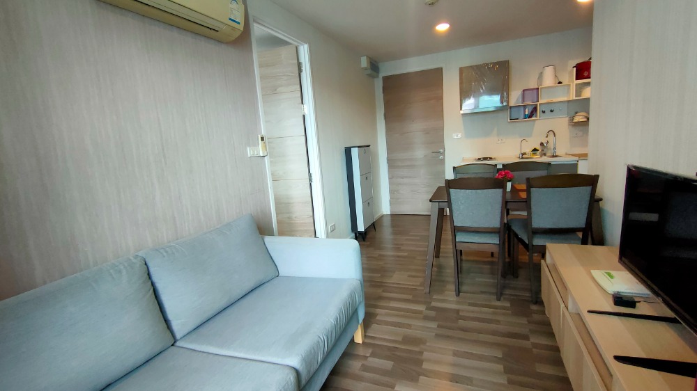 For SaleCondoRamkhamhaeng, Hua Mak : [[Sell]] Condo near Themall, Bangkapi, Ramkhamhaeng Hospital, Condo Living Nest Ramkhamhaeng, corner room, pool view, very cheap price