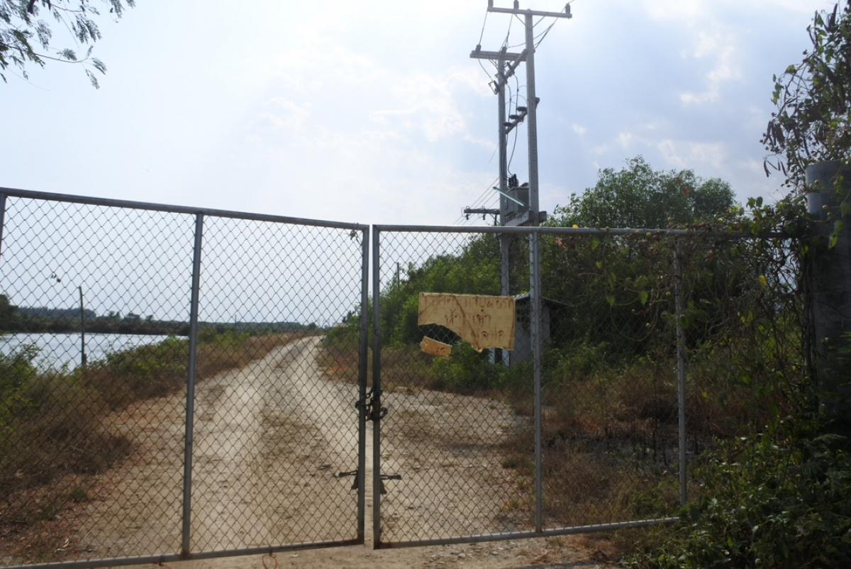 For SaleLandCha-am Phetchaburi : Large plot of vacant land for sale, Phetchaburi, 201 rai, Bang Tabun - Ban Laem zone