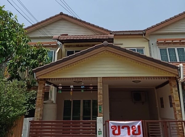 For SaleHousePathum Thani,Rangsit, Thammasat : 2-story townhouse for sale, Pornpiman Ville Village, Rangsit, Khlong 5, Thanyaburi.