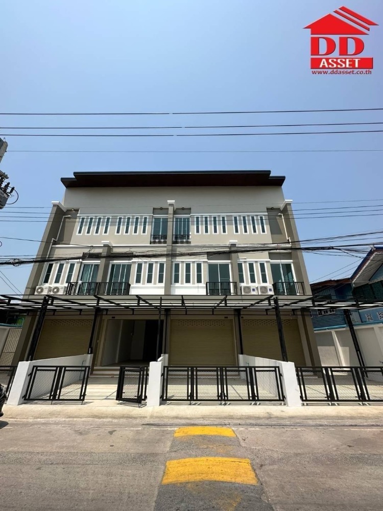 For RentShophouseMin Buri, Romklao : 3-storey commercial building for rent, Soi Rangsit-Nakhon Nayok 23