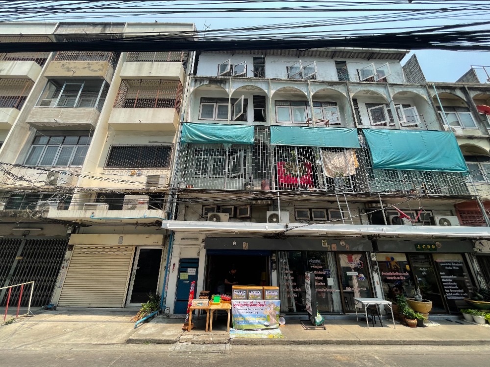 For SaleShophouseRatchadapisek, Huaikwang, Suttisan : Commercial Building Soi Prachasongkhro 33 / 7 Bedrooms (For Sale), Commercial Building Prachasongkhro 33 Alley / 7 Bedrooms (FOR SALE) NUB506.