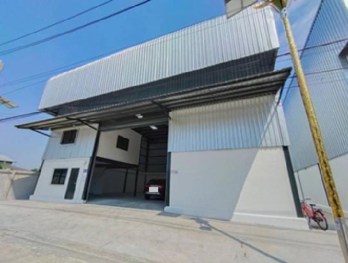 For RentFactoryLadkrabang, Suwannaphum Airport : For Rent: Warehouse for rent with office, area 300 square meters, Soi Lat Krabang 14/1, new warehouse / suitable for storing goods or distribution center or online business