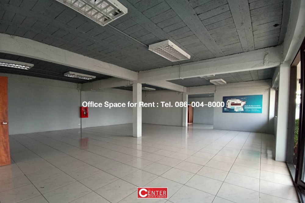 For RentOfficeSriracha Laem Chabang Ban Bueng : For rent | Ban Bueng-Chonburi office, Center Warehouse project, near Bypass Road, next to Road 344, call 086-004-8000