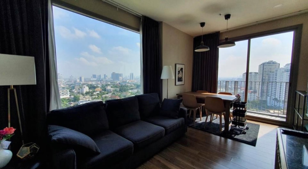 For RentCondoSukhumvit, Asoke, Thonglor : For rent Ceil by Sansiri 1 bedroom big space corner unit high floor