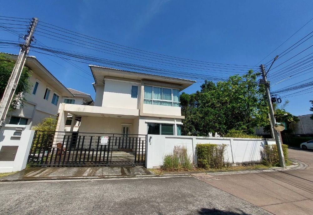 For SaleHouseSriracha Laem Chabang Ban Bueng : Single house for sale, Casa Ville Sriracha-Suan Suea, Chonburi, 66.2 sq m, corner house on the main road, near J-Park, Pinthong Industrial Estate, worth buying as an investment