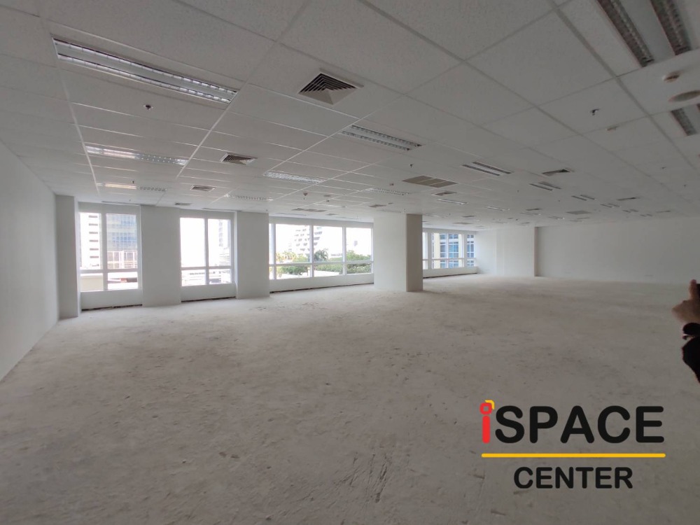 For RentOfficeWitthayu, Chidlom, Langsuan, Ploenchit : 📌 Office for rent, BTS Ploenchit, very convenient to travel, Luxury Office Grade A Office Building, good view.