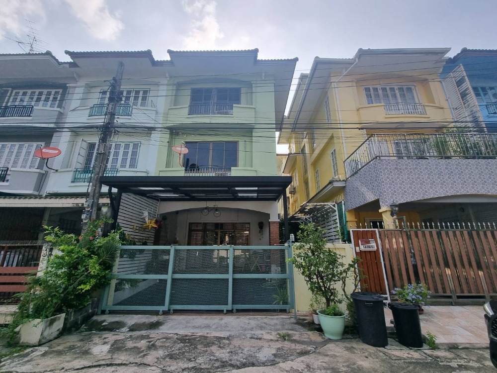 For SaleTownhouseChaengwatana, Muangthong : Townhome Saranon Village Pakkred / 4 bedrooms (FOR SALE), Saranon Housing Pakkred / Townhome 4 Bedrooms (FOR SALE) GAMET132