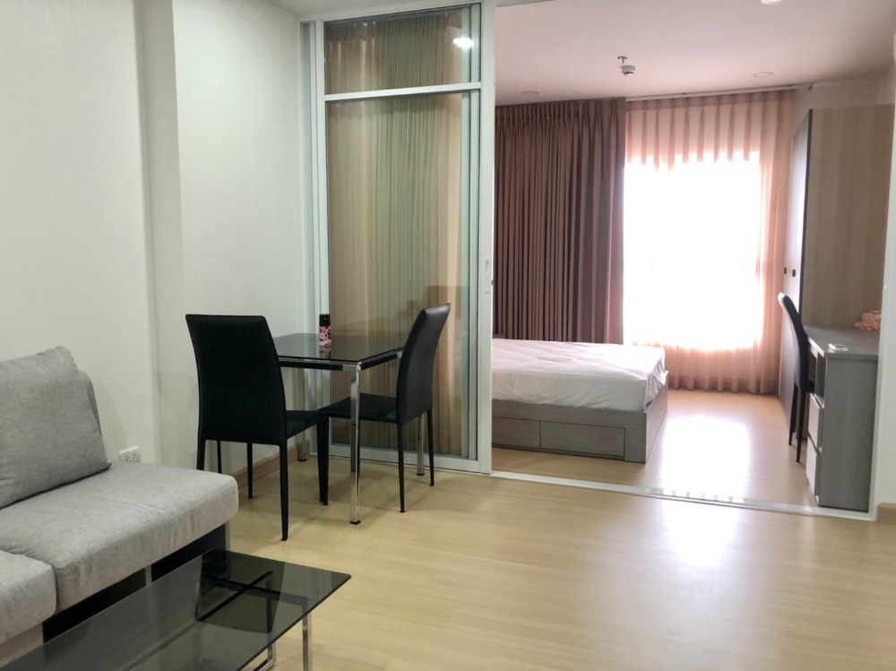 For RentCondoRamkhamhaeng, Hua Mak : For rent Supalai Veranda Ramkhamhaeng 1 bedroom, 1 bathroom, 35 sq m, Building A, 15th floor, east side, fully furnished and electrical appliances, ready to move in