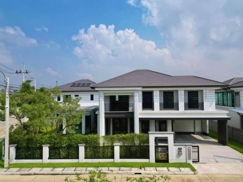 For SaleHouseNonthaburi, Bang Yai, Bangbuathong : House for sale in front of the clubhouse Setthasiri Rama 5 SETTHASITI RAMA5, 4-bedroom type # behind the corner, new house # main road # in front of the garden, large house style, Rama 5 Ratchapruek