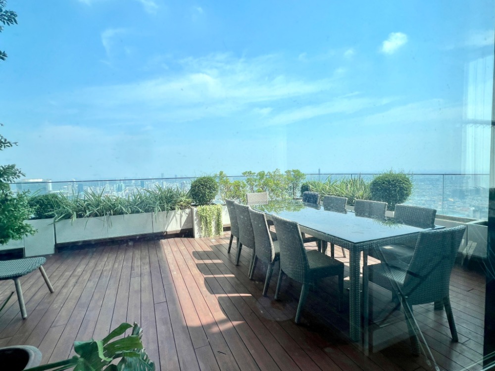 For RentCondoSathorn, Narathiwat : The Ritz Carlton residences for rent