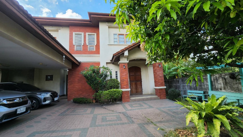 For SaleHouseChaengwatana, Muangthong : Single house near Don Mueang Airport, government center