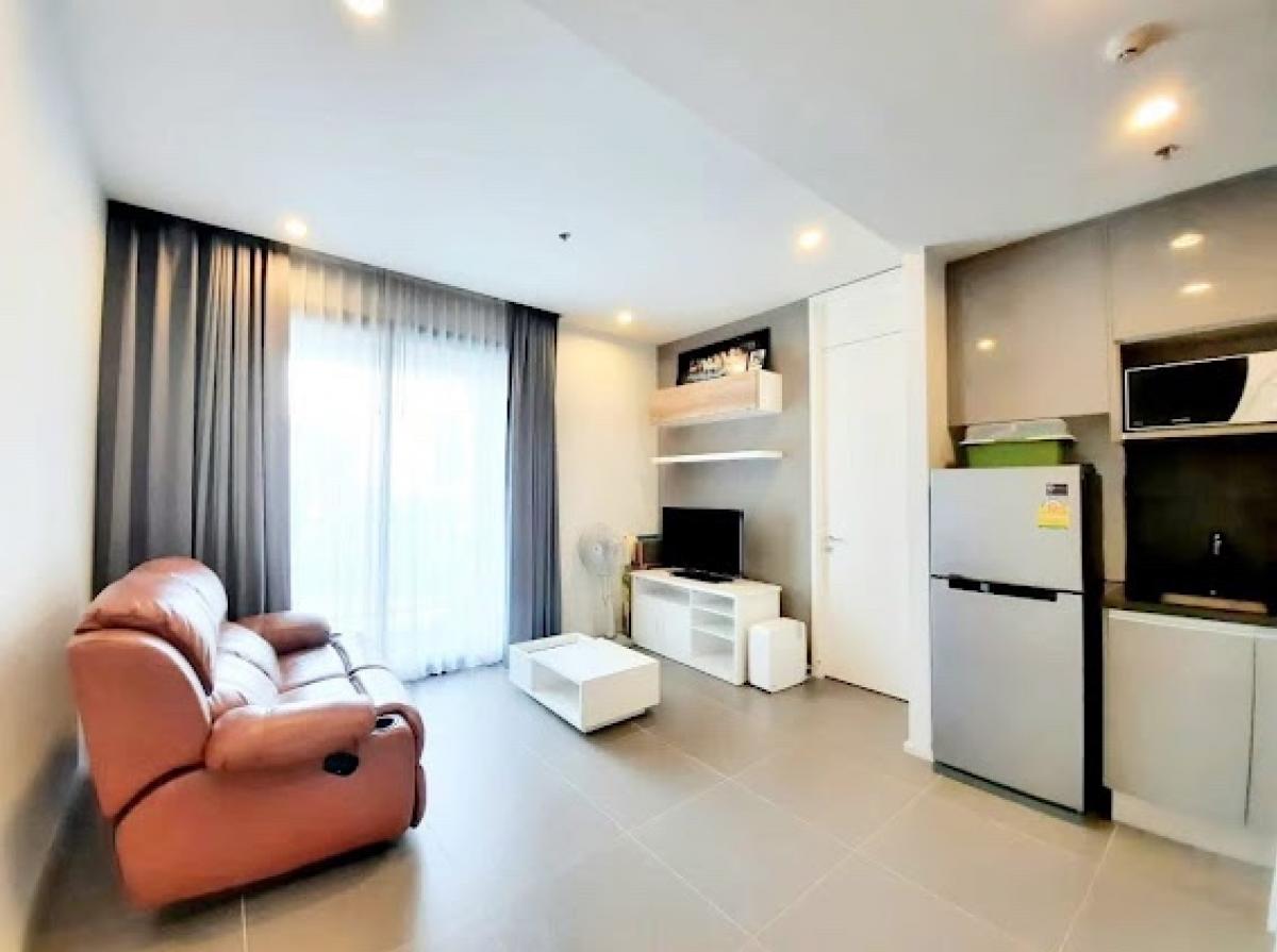 For SaleCondoLadprao, Central Ladprao : 📌For sale!!! Condo M Ladprao 1b1b 36.01 sq m. Price 4.99 million baht. Beautiful room, high floor, prime location, in the middle of 5 Ladprao intersections. Call: 088-753-2858 Prai