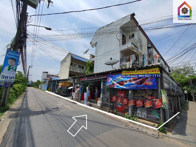 For SaleBusinesses for saleBang kae, Phetkasem : Land for sale with 2 apartments, 243 square meters, Soi Ratchaphruek 6, Phasi Charoen, Bangkok, good location, community area