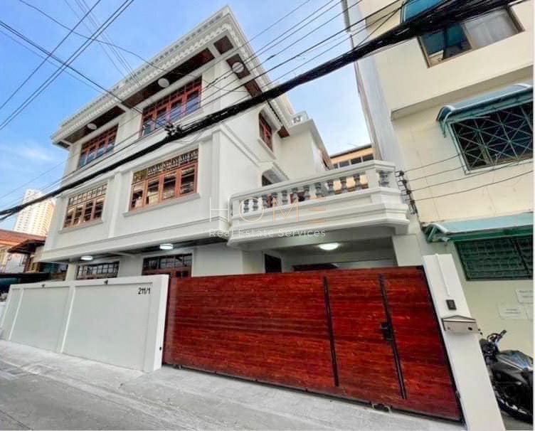 For SaleHouseWongwianyai, Charoennakor : Single house, Soi Charoen Nakhon 34 / 4 bedrooms (for sale), Detached House Charoen Nakhon 34 Alley / 4 Bedrooms (FOR SALE) NUT705.