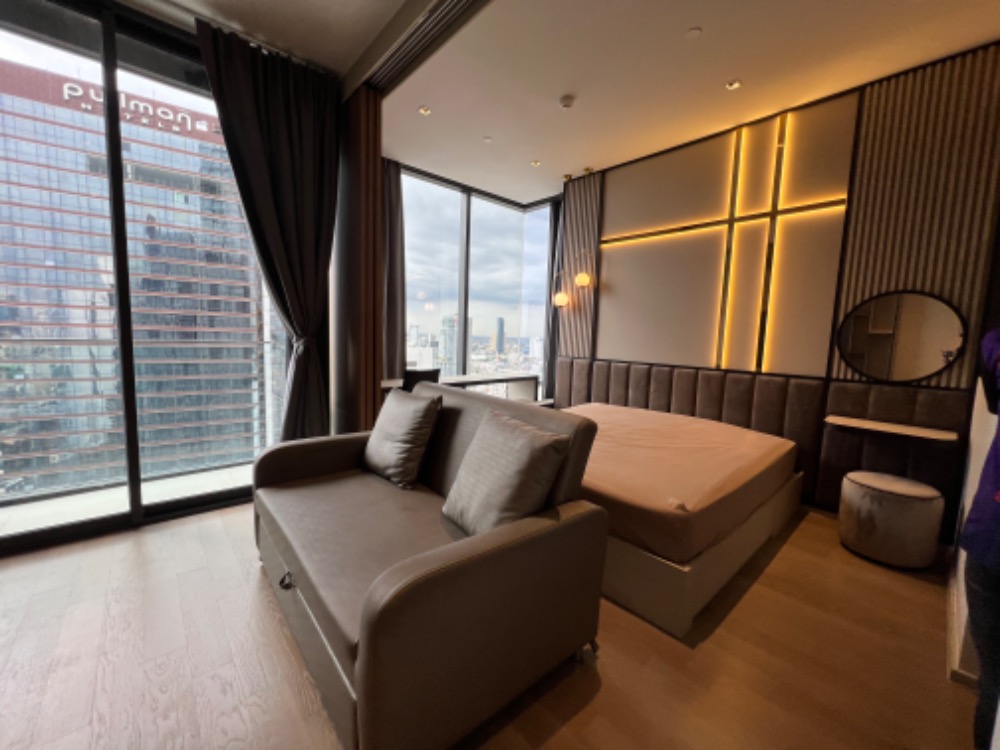 For RentCondoSilom, Saladaeng, Bangrak : for rent Ashton silom 1 bed super deal 🌈🎈