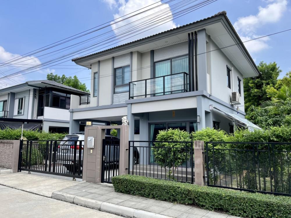 For SaleHouseMin Buri, Romklao : Single house for sale, Soi Mistine, Phasorn, Ramkhamhaeng-Ratchadaphisek, new and beautiful house, located at the beginning of the project, convenient transportation, near Triam Nom, Bueng Kum Land Office