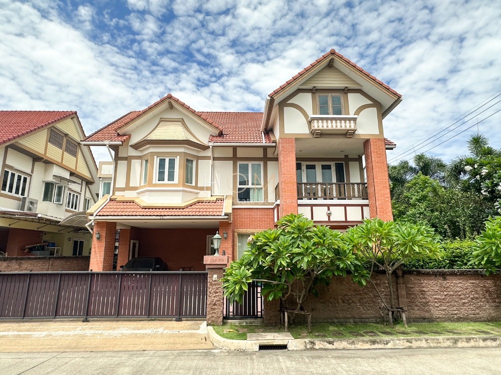 For SaleHouseNonthaburi, Bang Yai, Bangbuathong : Single house Laddarom Elegance Rama 5 / 4 bedrooms (for sale), Laddarom Elegance Rama 5 / Detached House 4 Bedrooms (FOR SALE) STONE643